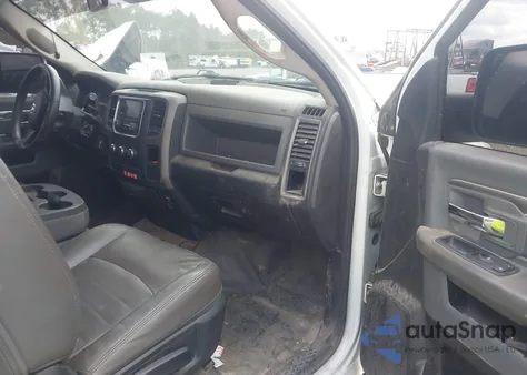 2017 Ram 2500 Tradesman 4X2 8' Box из США, поврежденный, VIN 3C7WR4AJ0HG647281